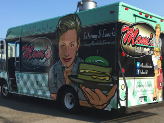 moms-foodtruckwrap
