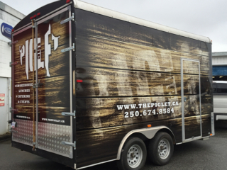 piglet-food-trailer-wrap